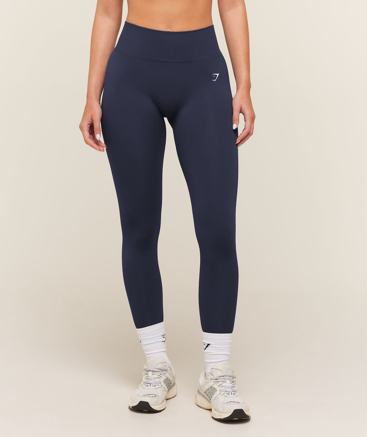 Everyday Seamless Flared Leggings